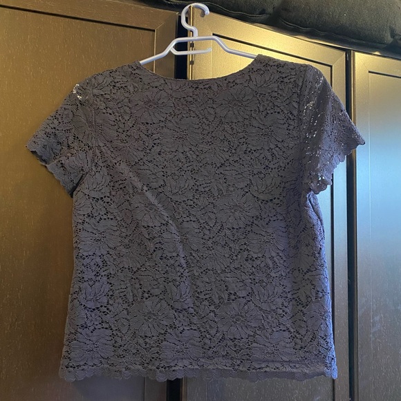 UNIQLO Shirt - Picture 2 of 5